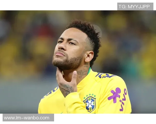 内马尔出席巴西扑克系列赛活动分享生活乐趣照片尽情享受人生 内马尔出席巴西扑克系列赛活动分享生活乐趣照片尽情享受人生