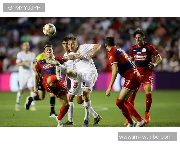 阿伦状态回暖砍下33分奥特称其攻防表现极大提升球队士气 阿伦状态回暖砍下33分奥特称其攻防表现极大提升球队士气